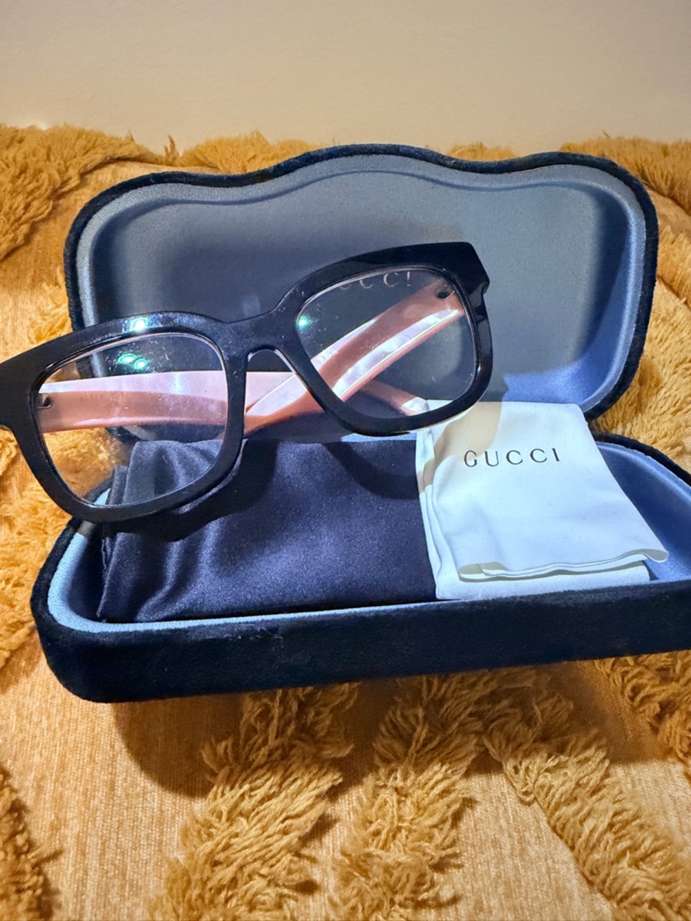 Gucci Mother of Pearl PinkFrames.